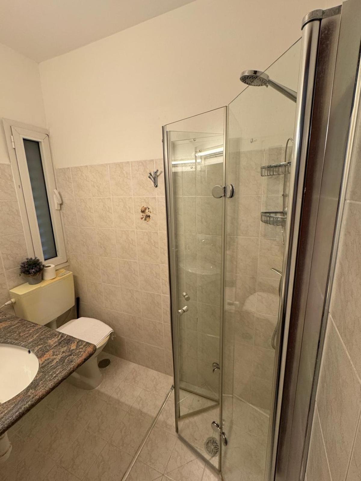 Orhan Havaya She'ar Yashuv Exterior photo